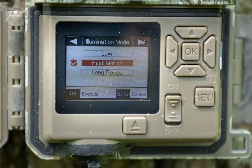 Nastavenie nočn&eacute;ho pr&iacute;svitu na fotopasci Bushnell Core DS-4K No Glow.