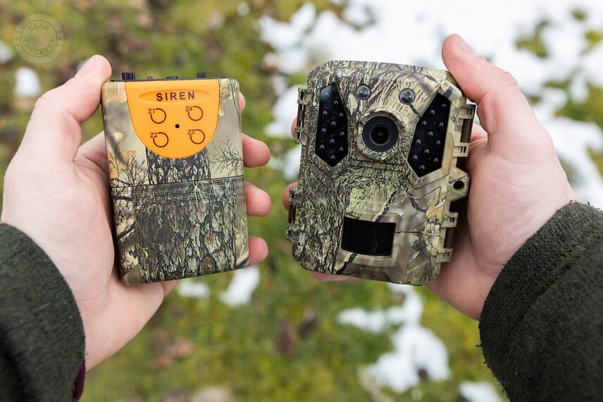 Fotopasca OXE Gepard II a lovecký detektor pohybu.