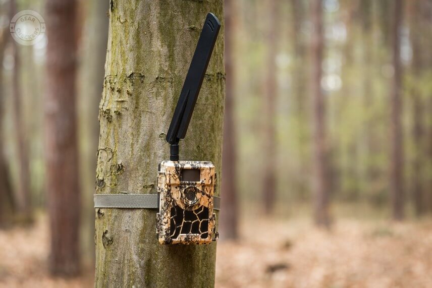 Plne polohovateľn&aacute; 4G ant&eacute;na.