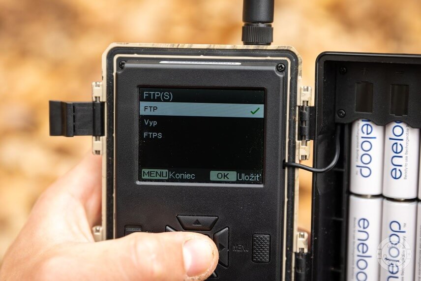 Prednastavený FTP server - prekliknite sa na strednú možnosť* Vyp (vypnutý).