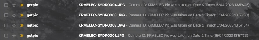 Spolu s n&aacute;zvom fotopasce sa zobrazuje aj poradov&eacute; č&iacute;slo z&aacute;beru - SYDR0001.