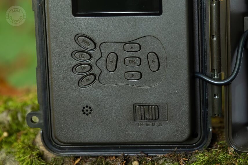 Ovládacie tlačidlá sú dostatočne veľké a dobre rozložené, Welltar 7310 4G sa tak ovláda veľmi pohodlne.