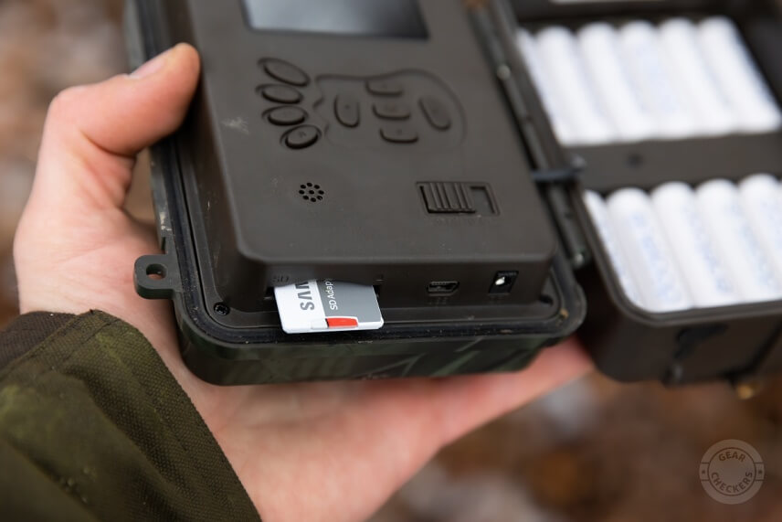 Fotopasca Welltar 7310 je kompatibilná s 32 GB pamäťovou kartou.