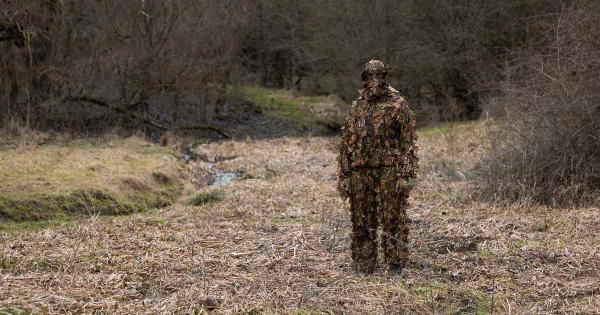 Maskovací oblek Deerhunter 3D: recenzia po 10 rokoch použivania