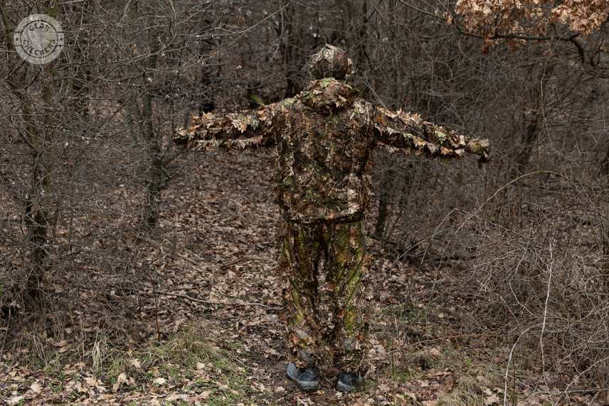 Maskovací oblek Deerhunter, veľkosť L / XL.